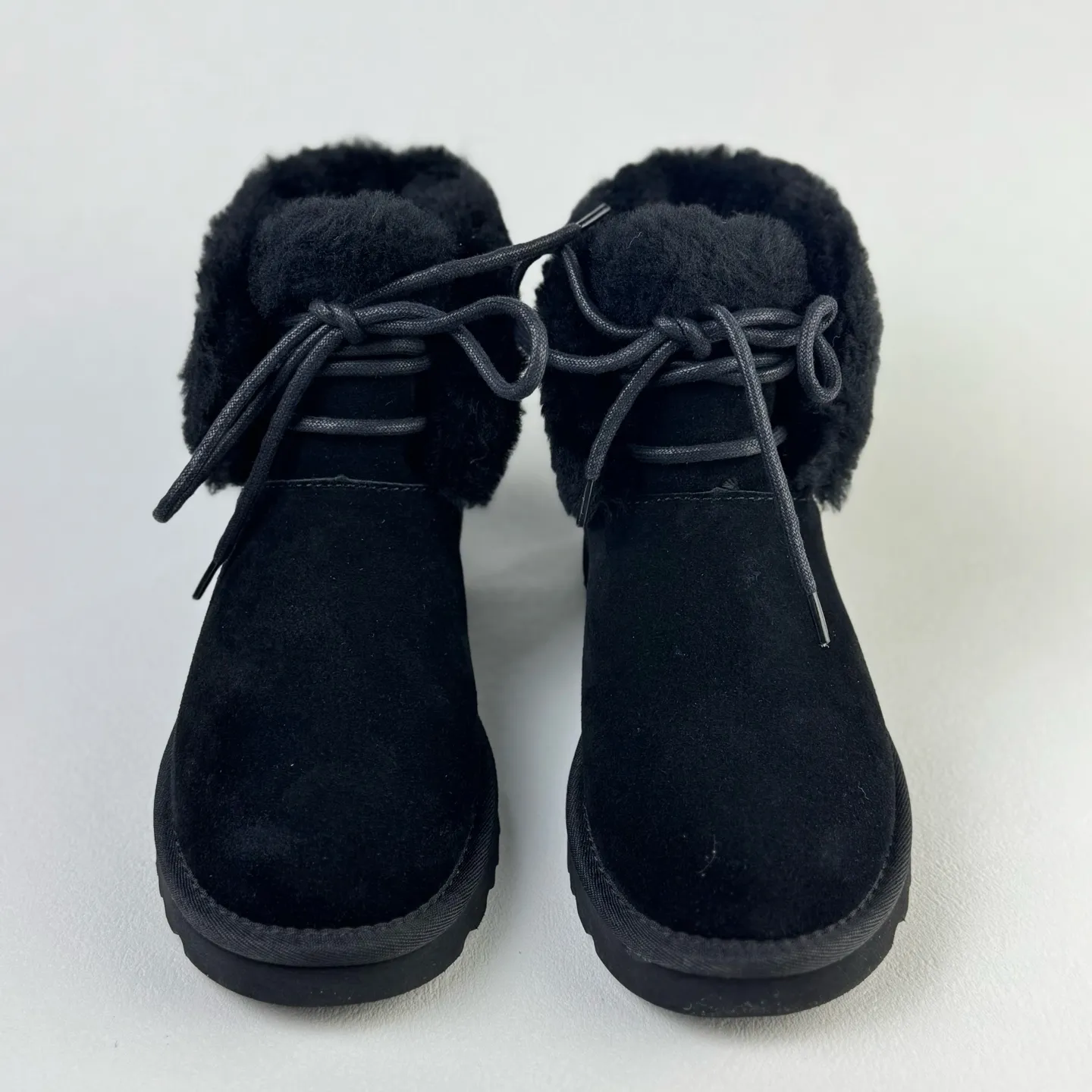 The top version in Guangzhou has arrived. Local 💰600 UGG Classic Novelty comfortable and fashionable snow boots for women have arrived 35-40